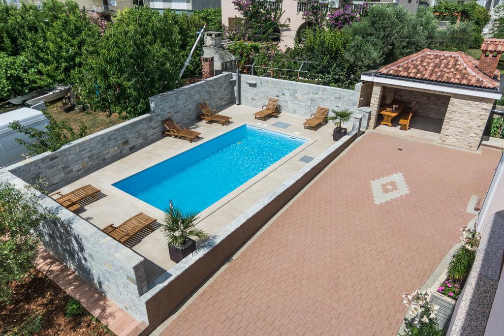 Apartments Basilea ビオグラード・ナ・モル エクステリア 写真